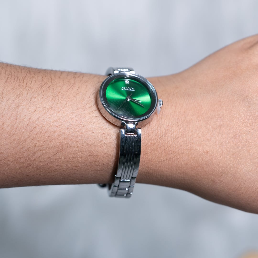 Elegant Green Dial Silver-Tone Ladies Fashion Watch